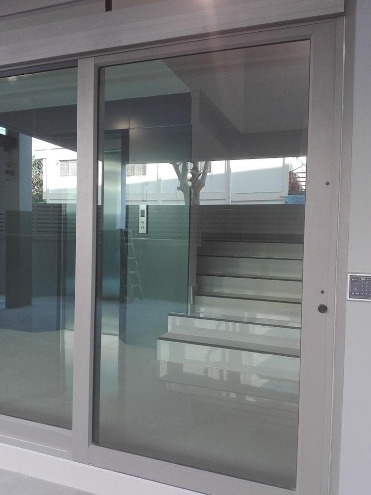 Aparthotel Ud House Udon Thani Exterior foto