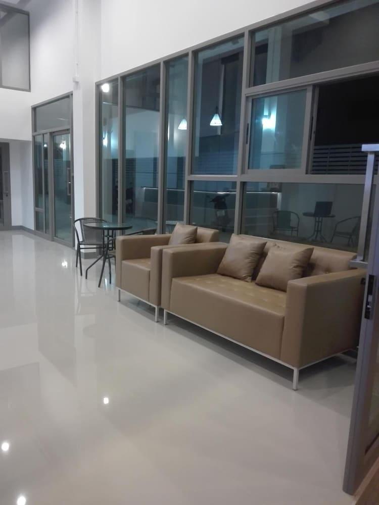 Aparthotel Ud House Udon Thani Exterior foto