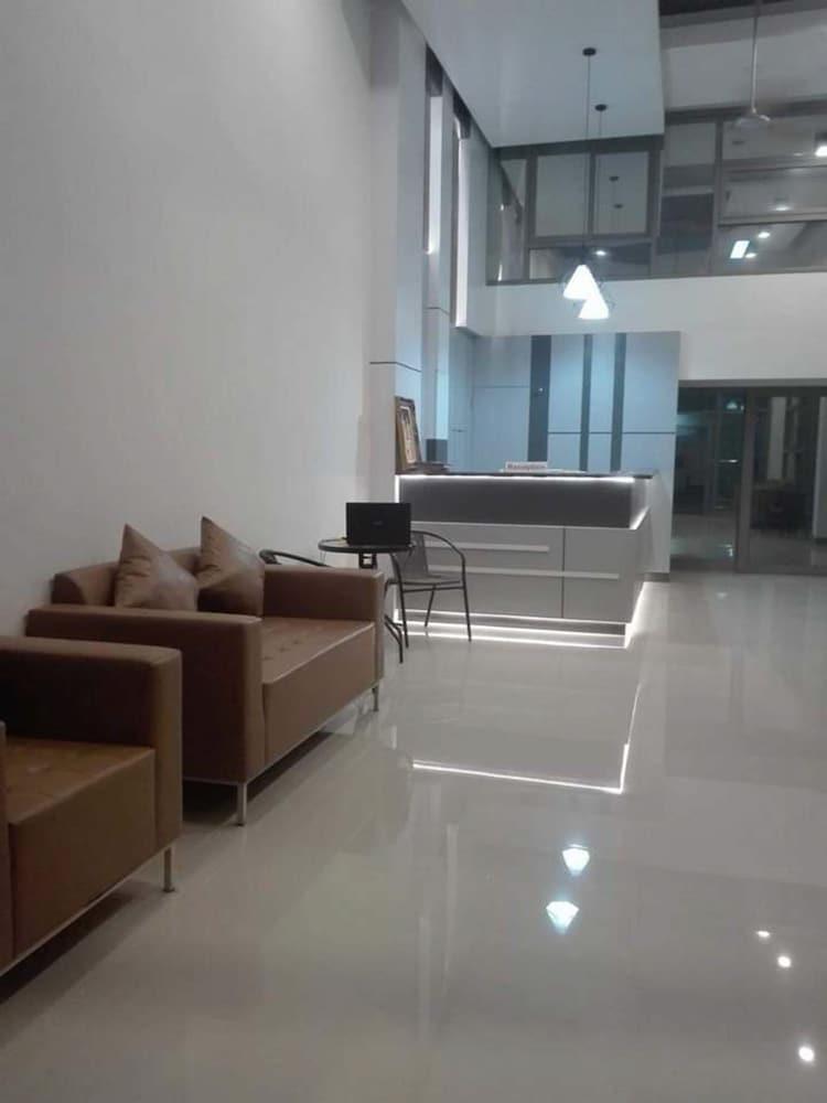 Aparthotel Ud House Udon Thani Exterior foto